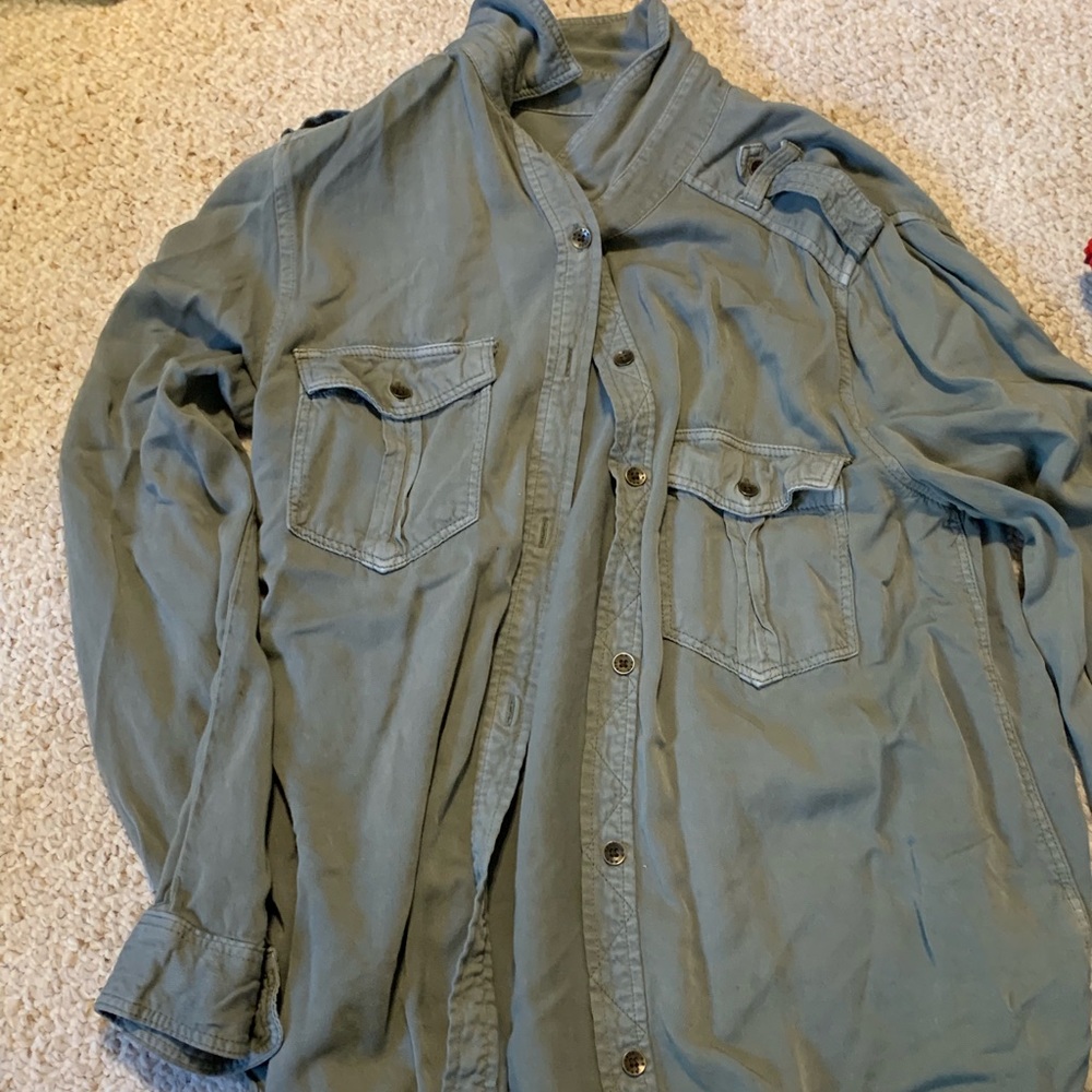 Army green top
